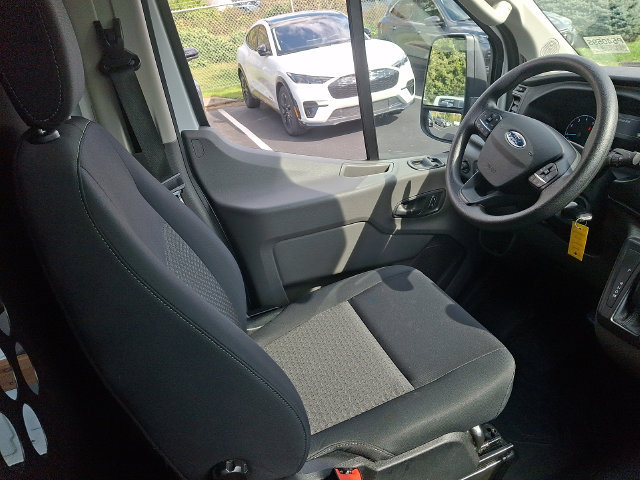 Certified 2025 Ford Transit 250 Low Roof w/ Exterior Upgrade Package RWD image 16