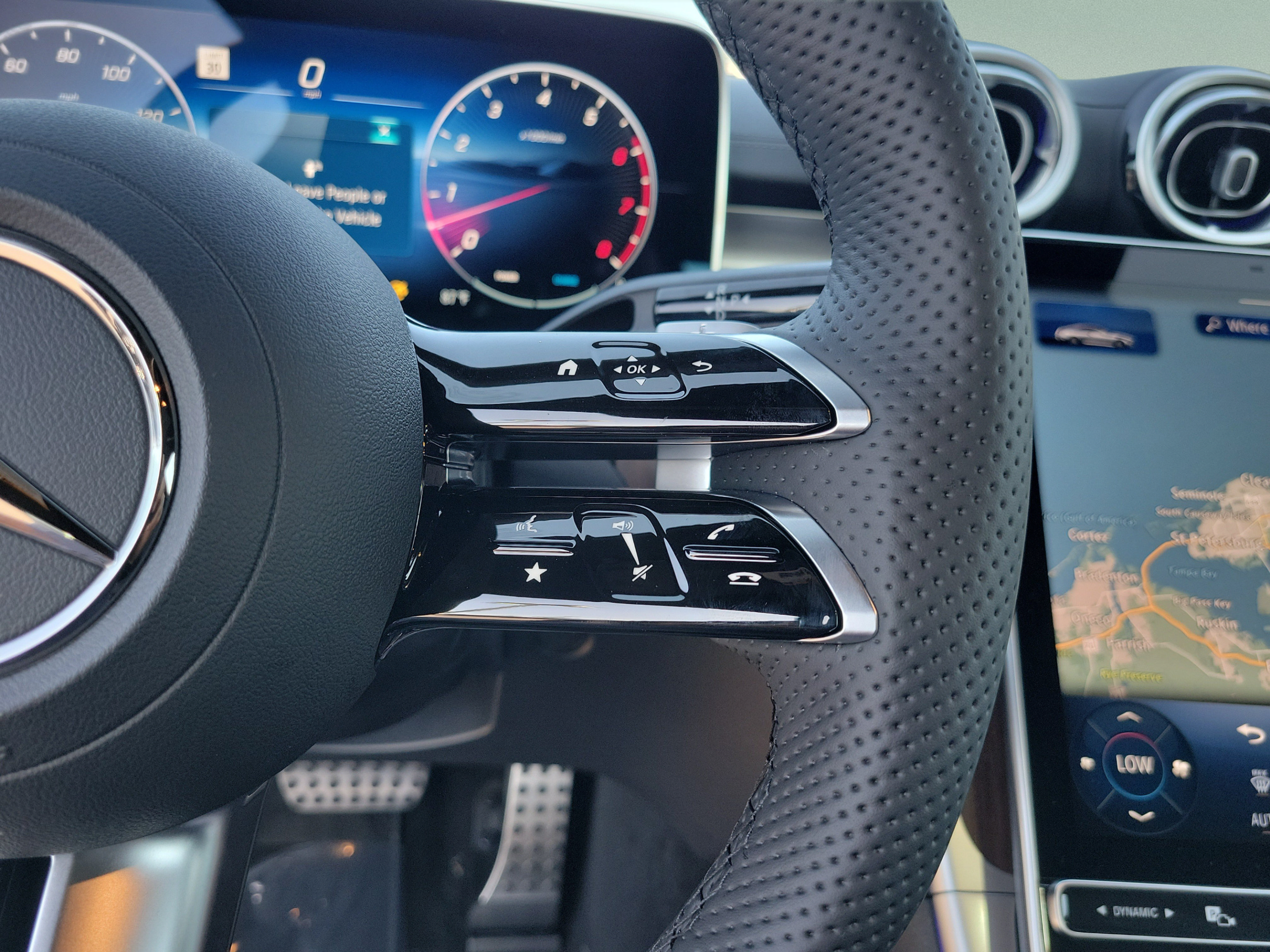 New 2027 Mercedes-Benz CLE 450 4MATIC Coupe image 18