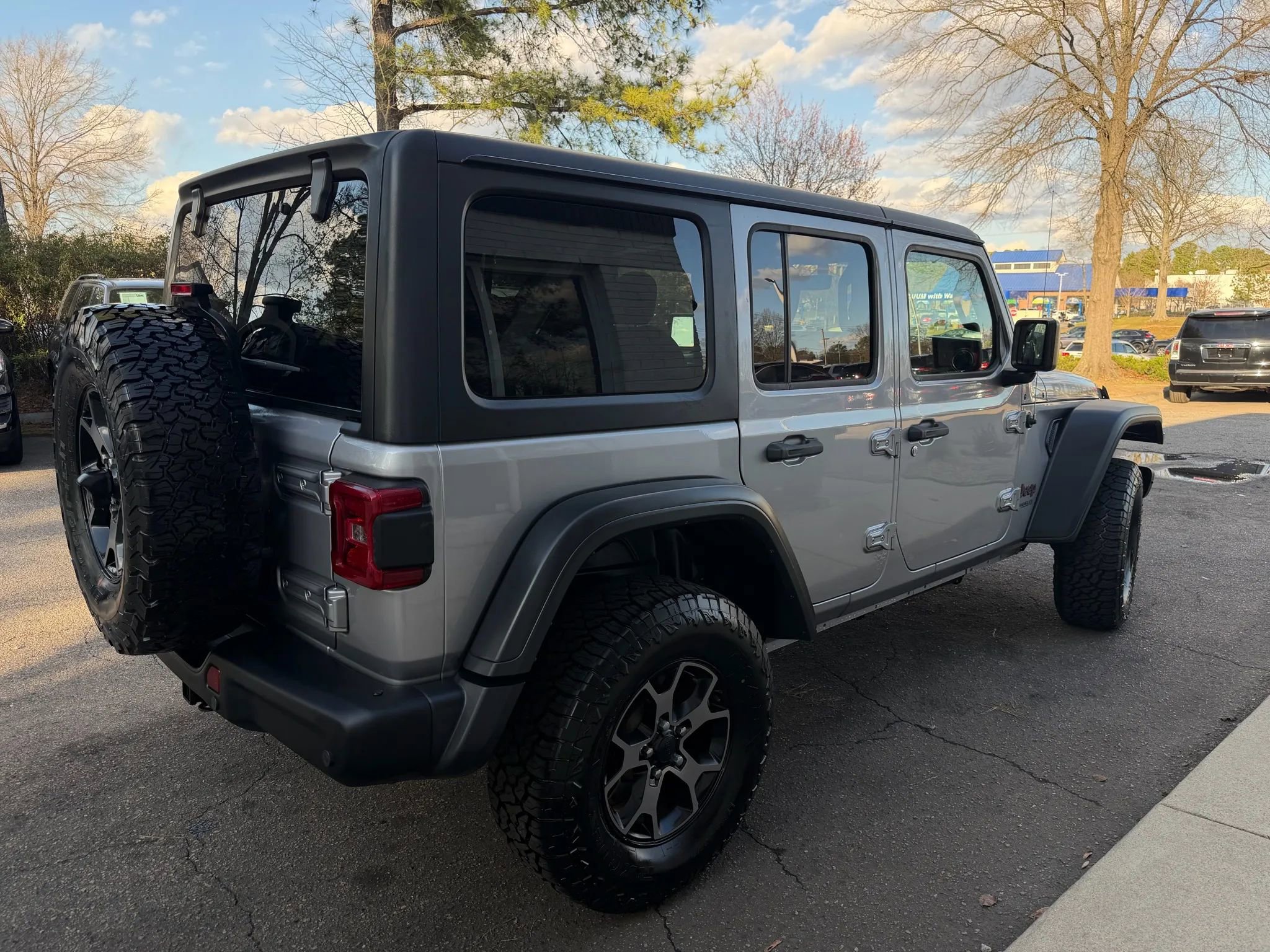Used 2018 Jeep Wrangler Unlimited Rubicon image 5