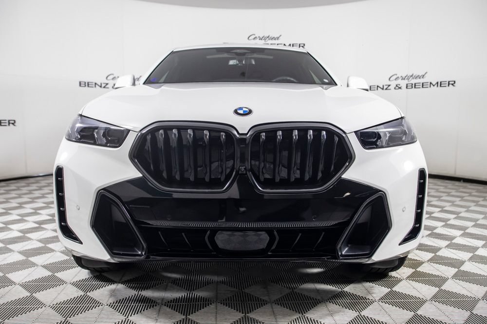 Used 2024 BMW X6 xDrive40i w/ Parking Assistance Package AWD/4WD image 5