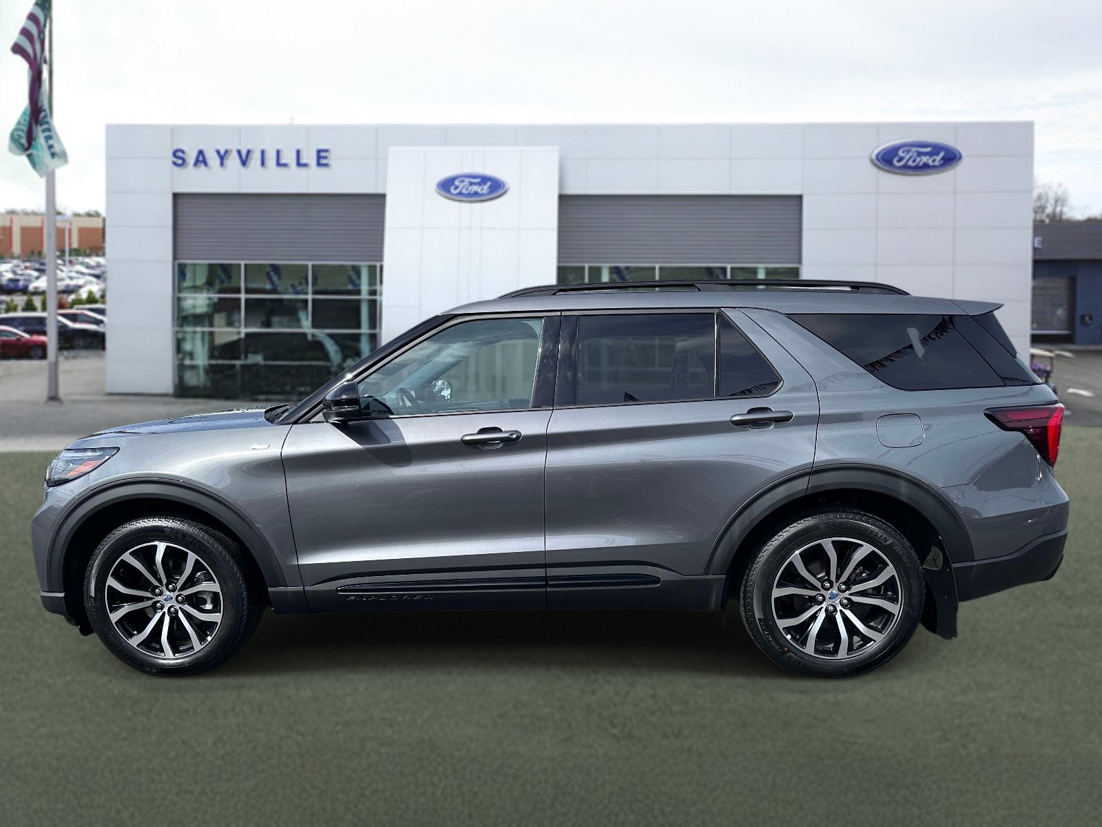 Used 2026 Ford Explorer ST-Line AWD/4WD image 2