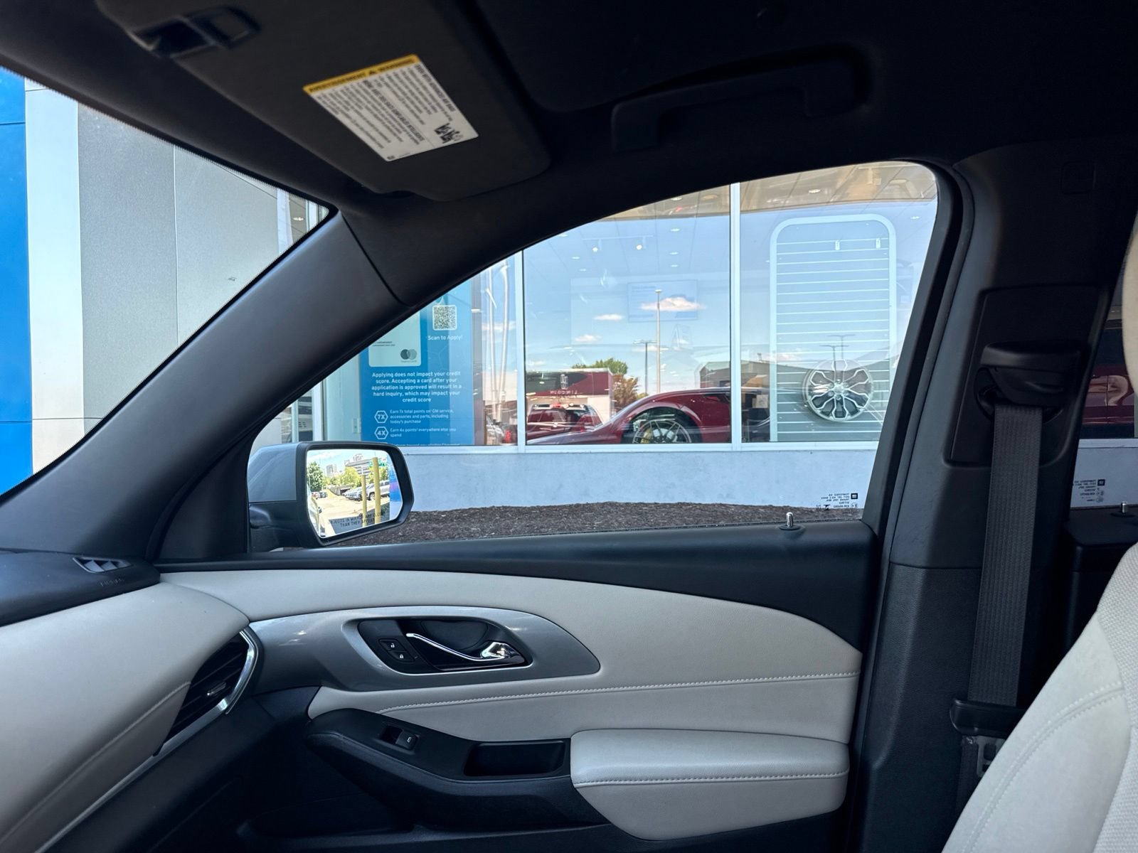 Used 2023 Chevrolet Traverse LS w/ Safety Package AWD/4WD image 32