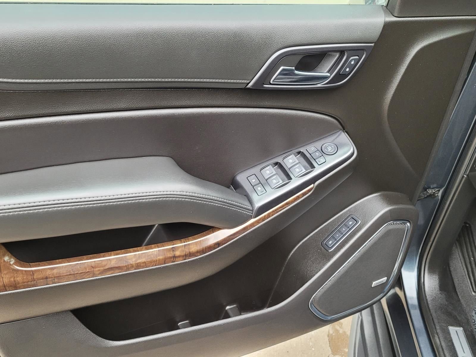 Used 2020 Chevrolet Tahoe LT image 24