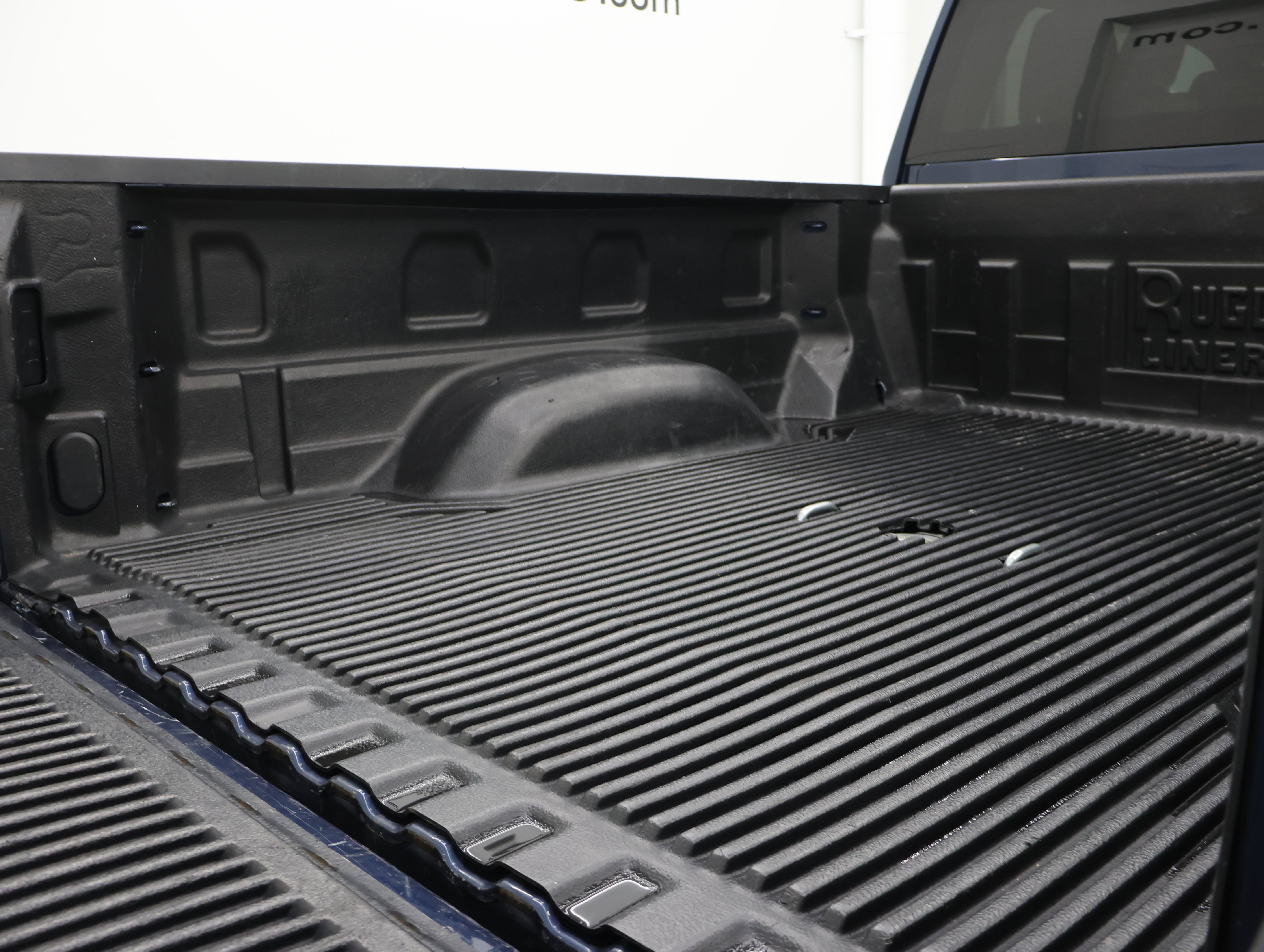 Used 2023 GMC Sierra 2500 SLE AWD/4WD image 28