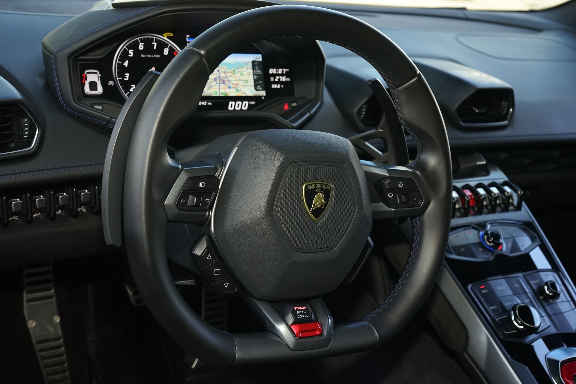Used 2018 Lamborghini Huracan LP 580-2 RWD image 6