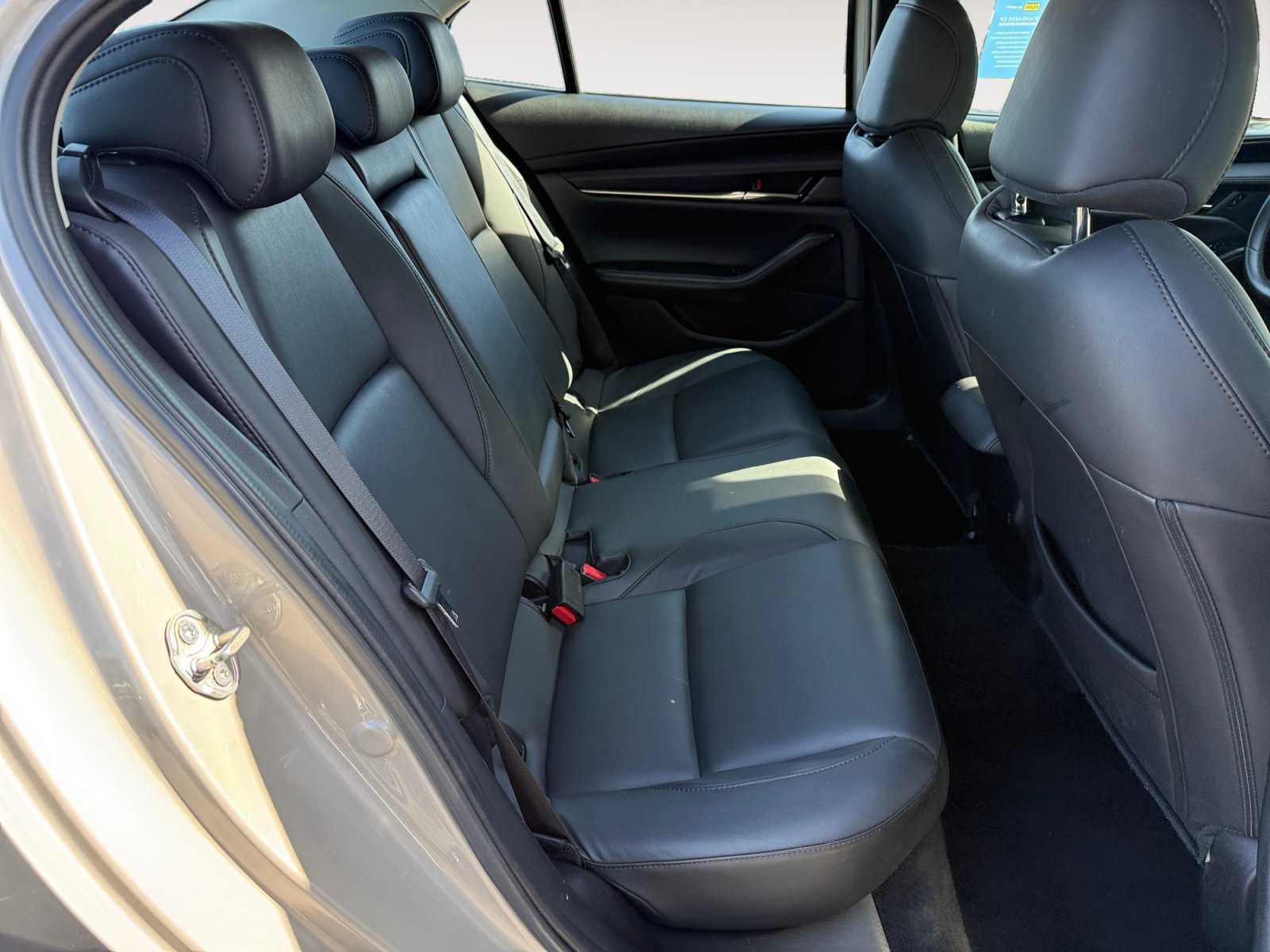 Used 2024 MAZDA MAZDA3 s FWD image 18