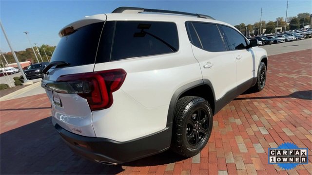 Used 2023 GMC Acadia AT4 w/ Technology Package image 9