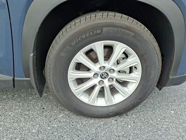 Used 2026 Toyota Grand Highlander AWD image 9