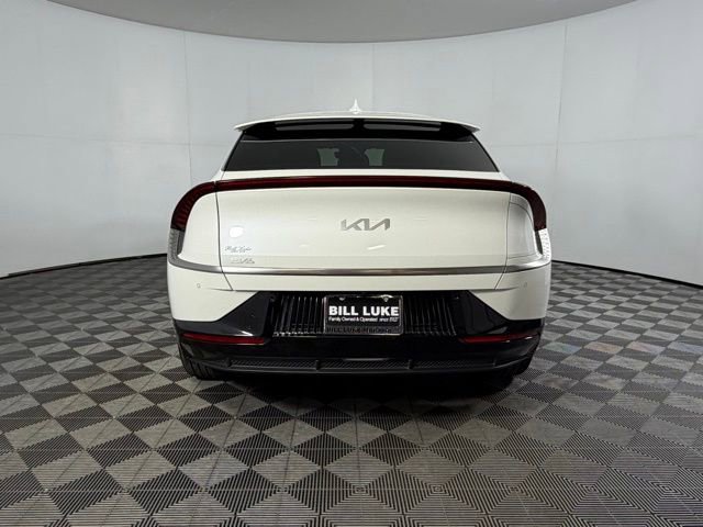 Used 2024 Kia EV6 Wind w/ Wind Technology Package image 9