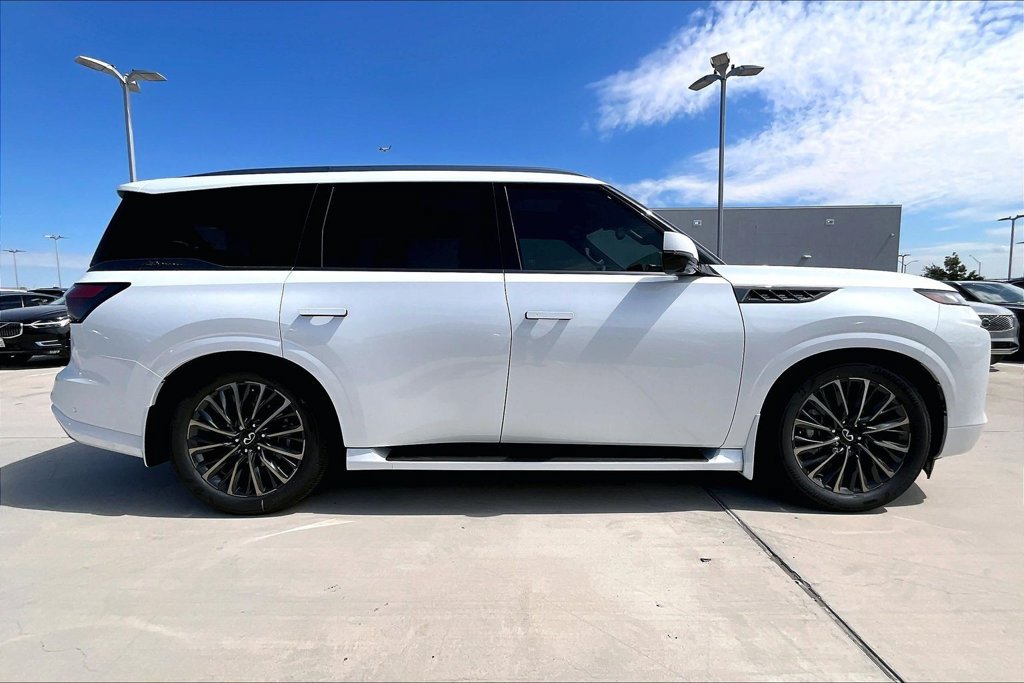 New 2027 INFINITI QX80 Autograph w/ Premium Cargo Package AWD/4WD image 8