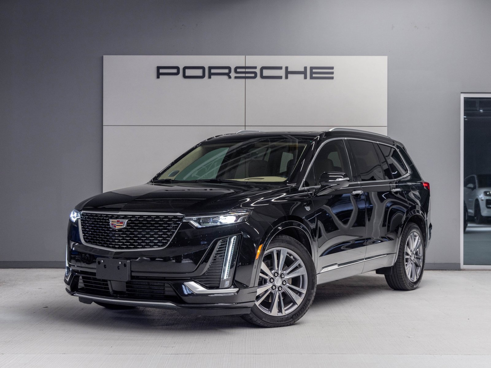 Used 2024 Cadillac XT6 Premium Luxury w/ Platinum Package