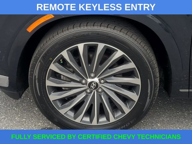 Used 2024 Hyundai Palisade Calligraphy image 17
