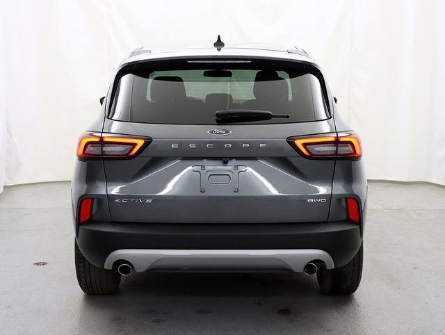 Certified 2025 Ford Escape Active AWD/4WD image 6