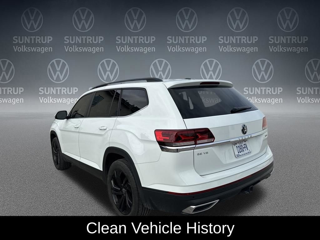 Used 2023 Volkswagen Atlas SE w/ Black Wheel Package image 4
