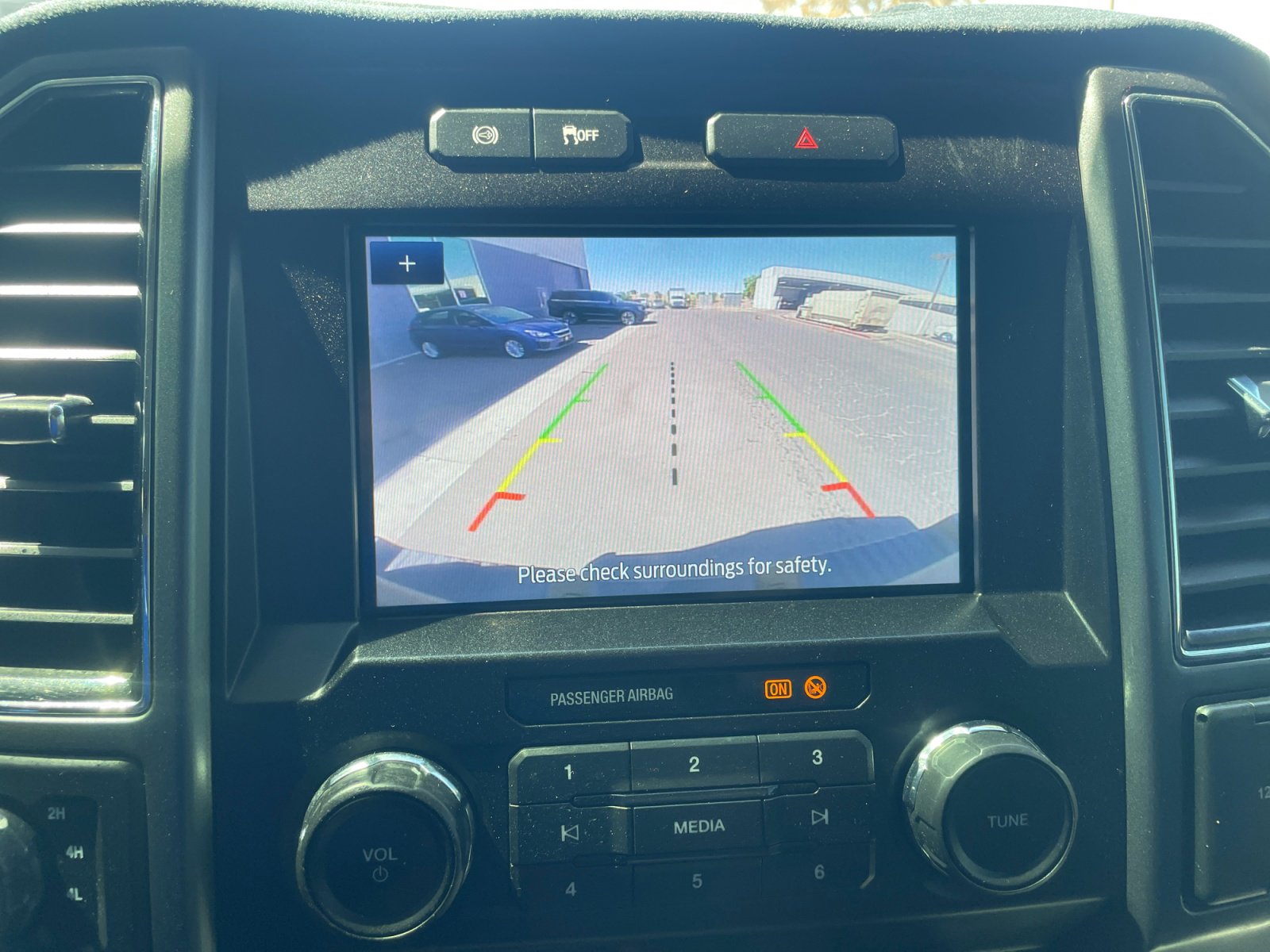 Used 2022 Ford F350 XLT AWD/4WD image 22