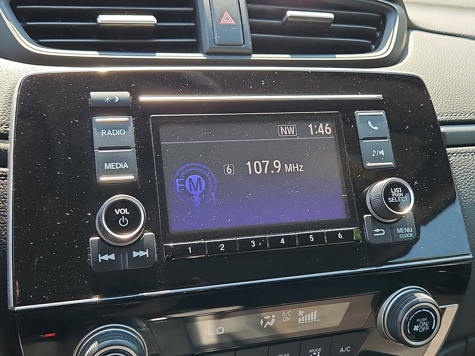 Used 2018 Honda CR-V LX image 18