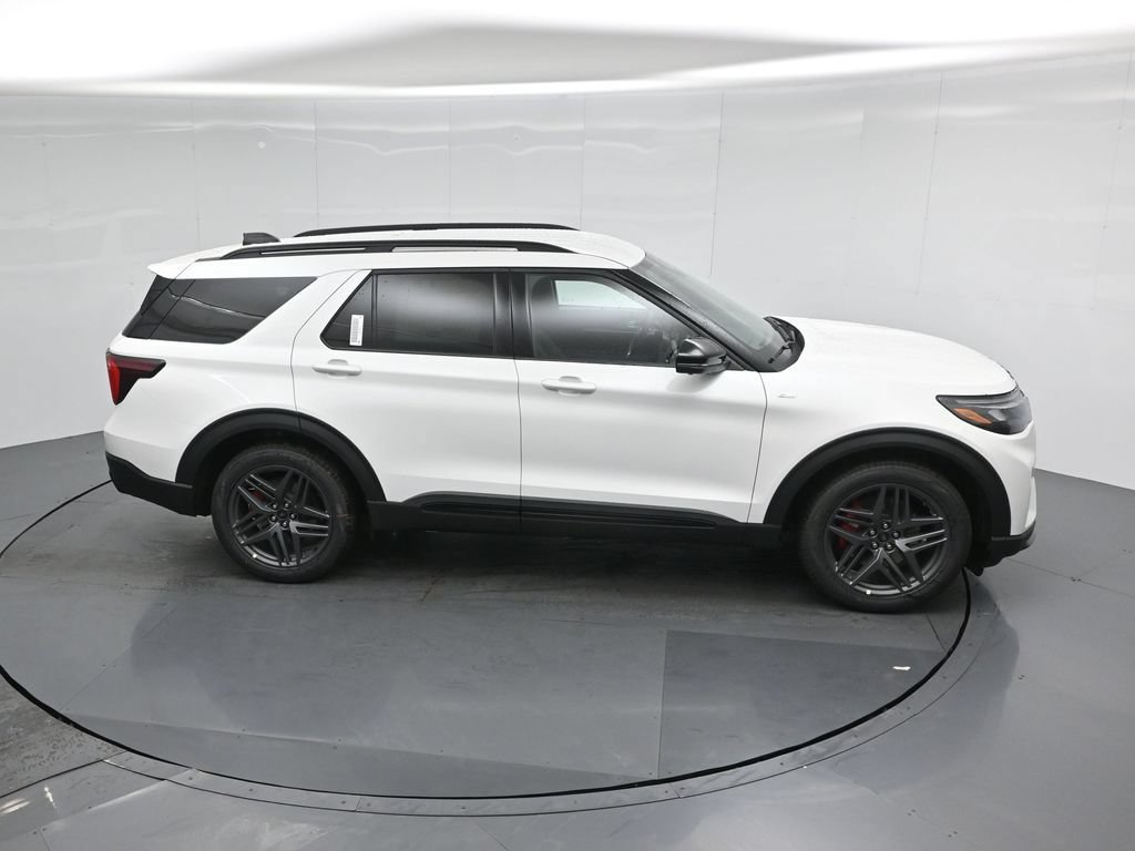 New 2026 Ford Explorer ST-Line w/ ST-Line Street Pack RWD image 54
