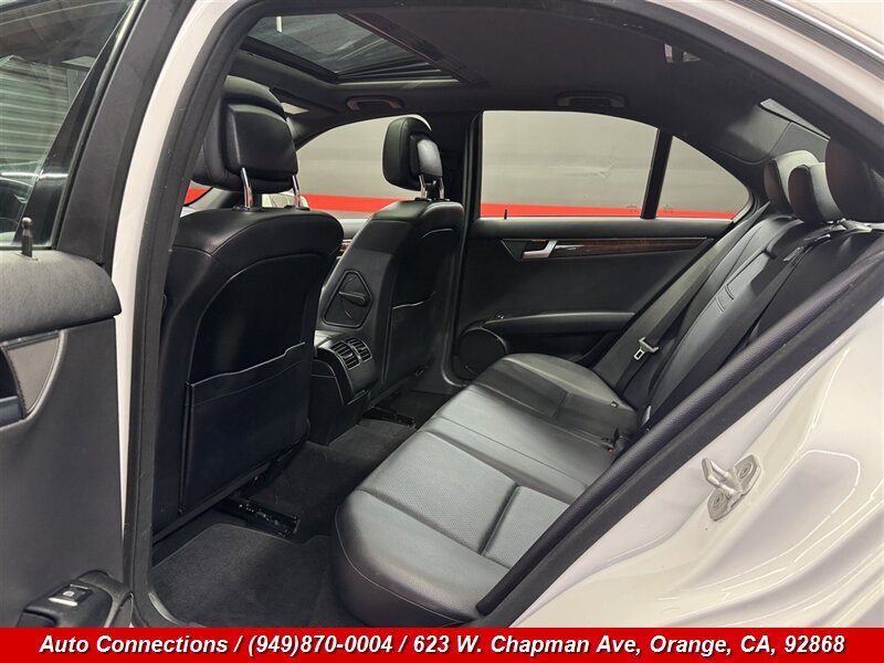 Used 2014 Mercedes-Benz C 250 Sedan image 9