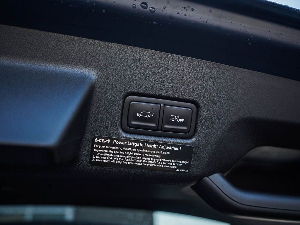 New 2027 Kia Telluride S image 9