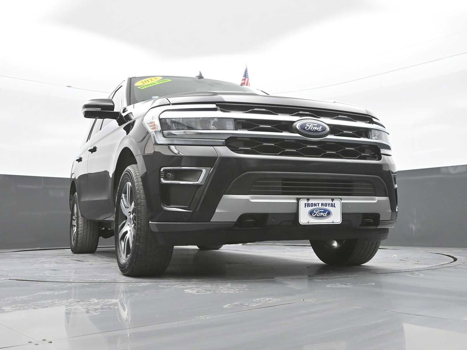 Used 2023 Ford Expedition Limited image 39