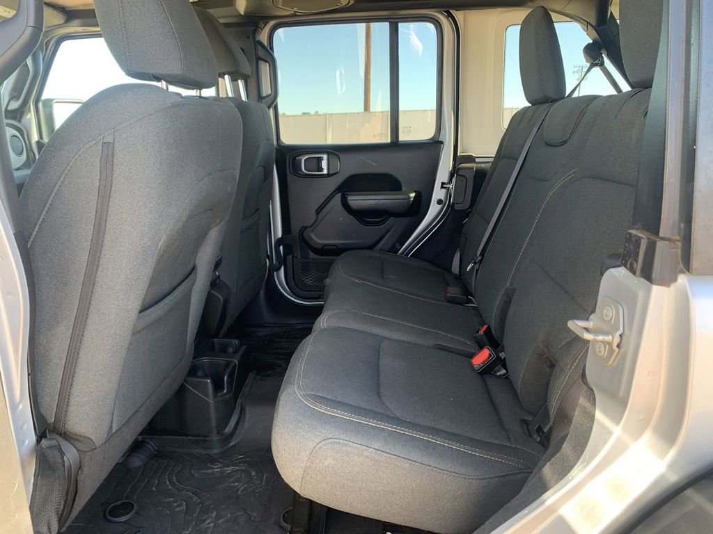 Used 2024 Jeep Wrangler Unlimited Sport AWD/4WD image 24