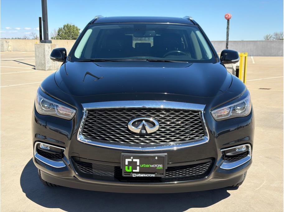 Used 2017 INFINITI QX60 AWD w/ Premium Plus Package image 2