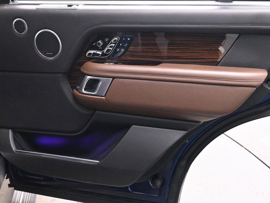 Used 2019 Land Rover Range Rover LWB SV Autobiography image 20