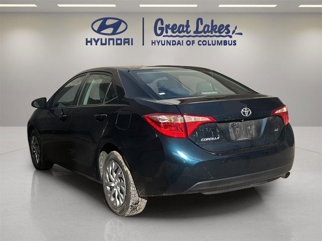 Used 2019 Toyota Corolla LE image 3