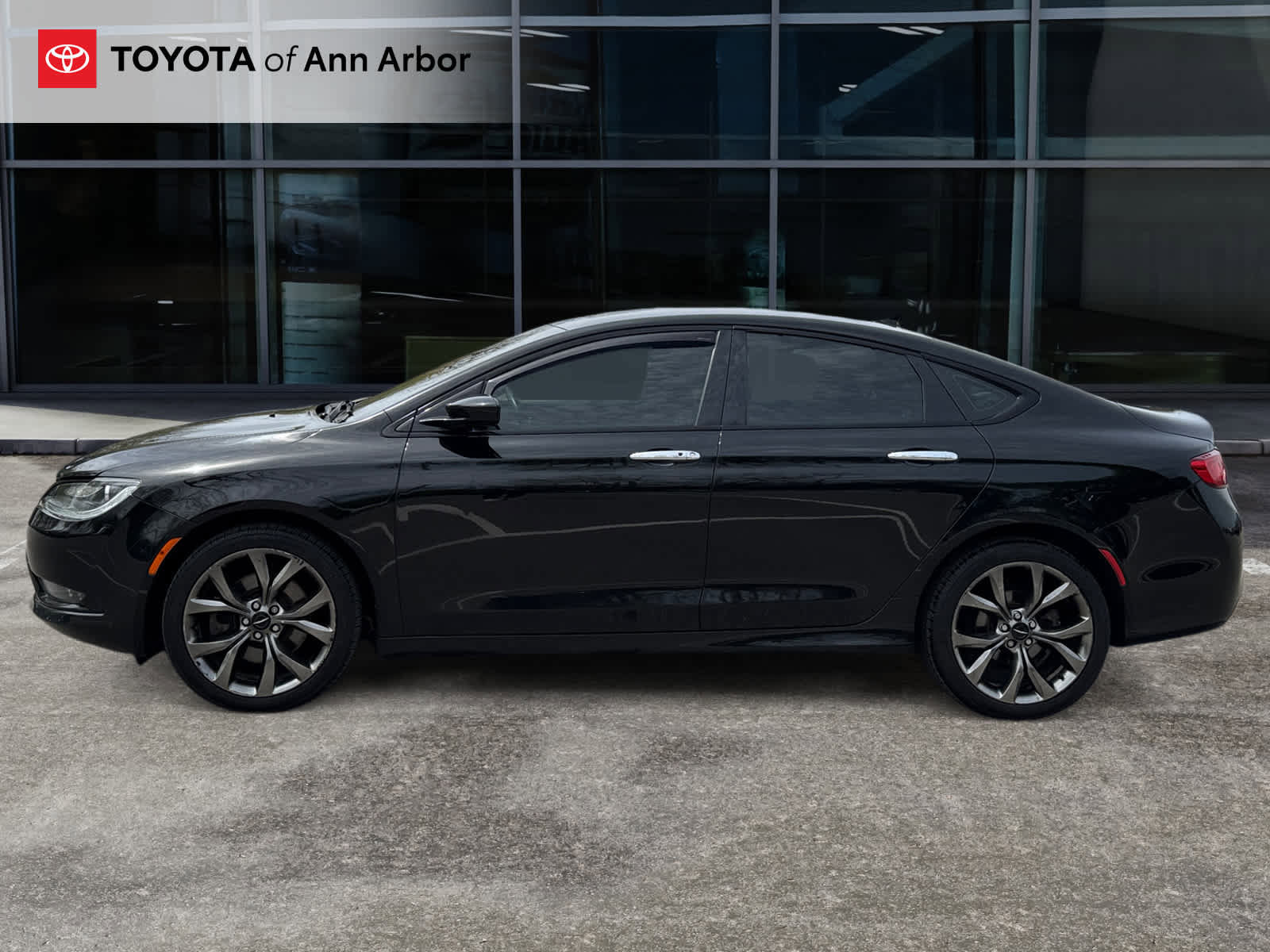 Used 2015 Chrysler 200 S w/ Navigation & Sound Group I AWD/4WD image 9