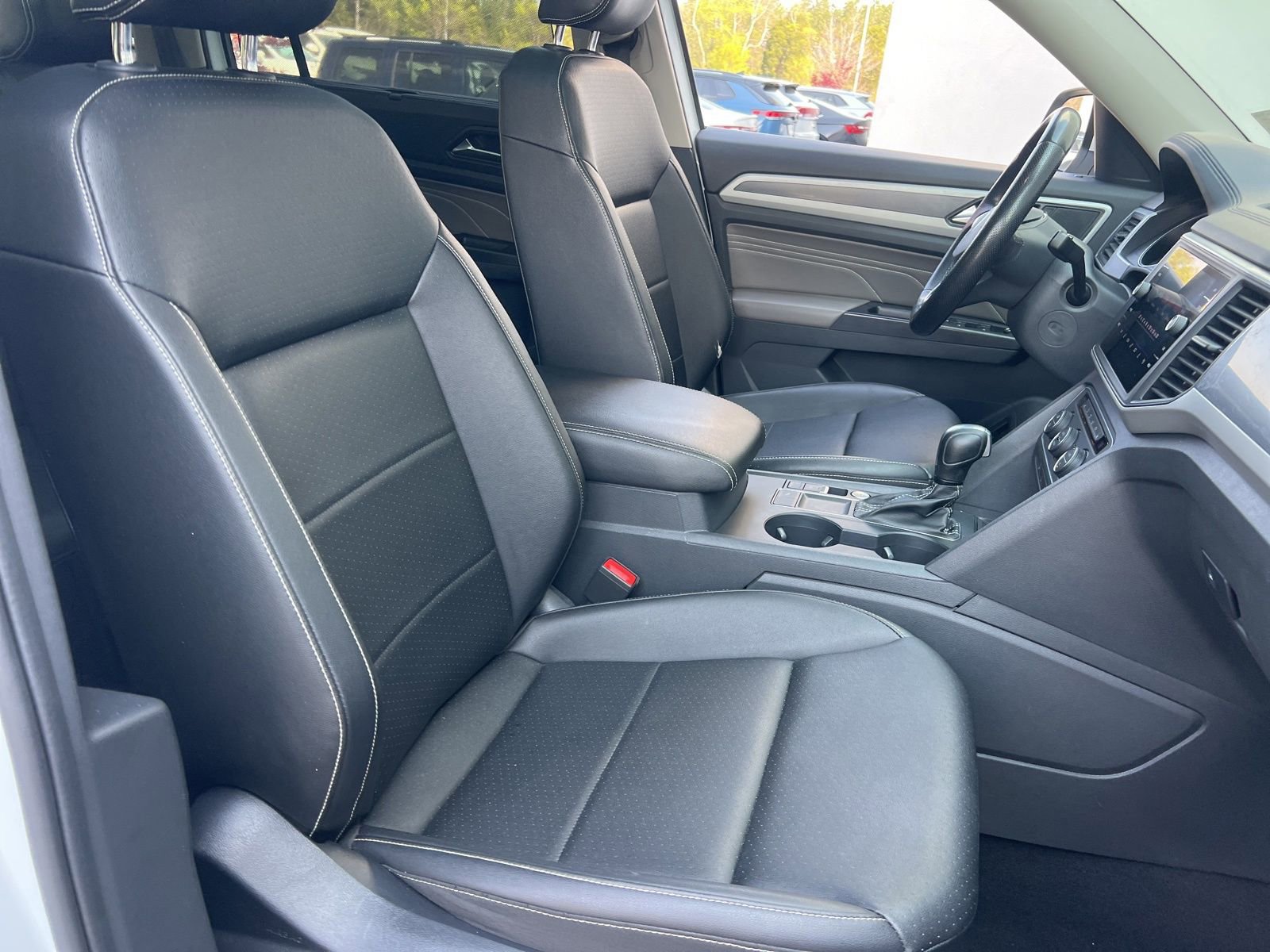 Used 2021 Volkswagen Atlas SE w/ Panoramic Sunroof Package image 41