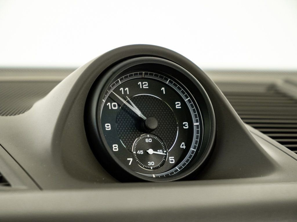 New 2026 Porsche Macan image 17