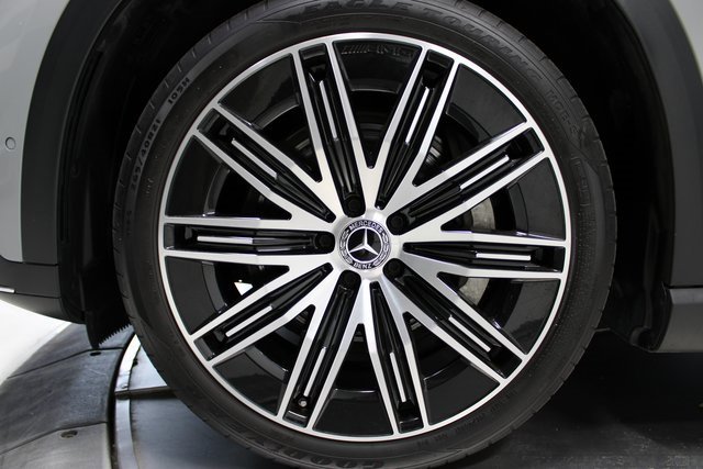 Used 2023 Mercedes-Benz EQE 350+ SUV w/ AMG Line Exterior Package image 32