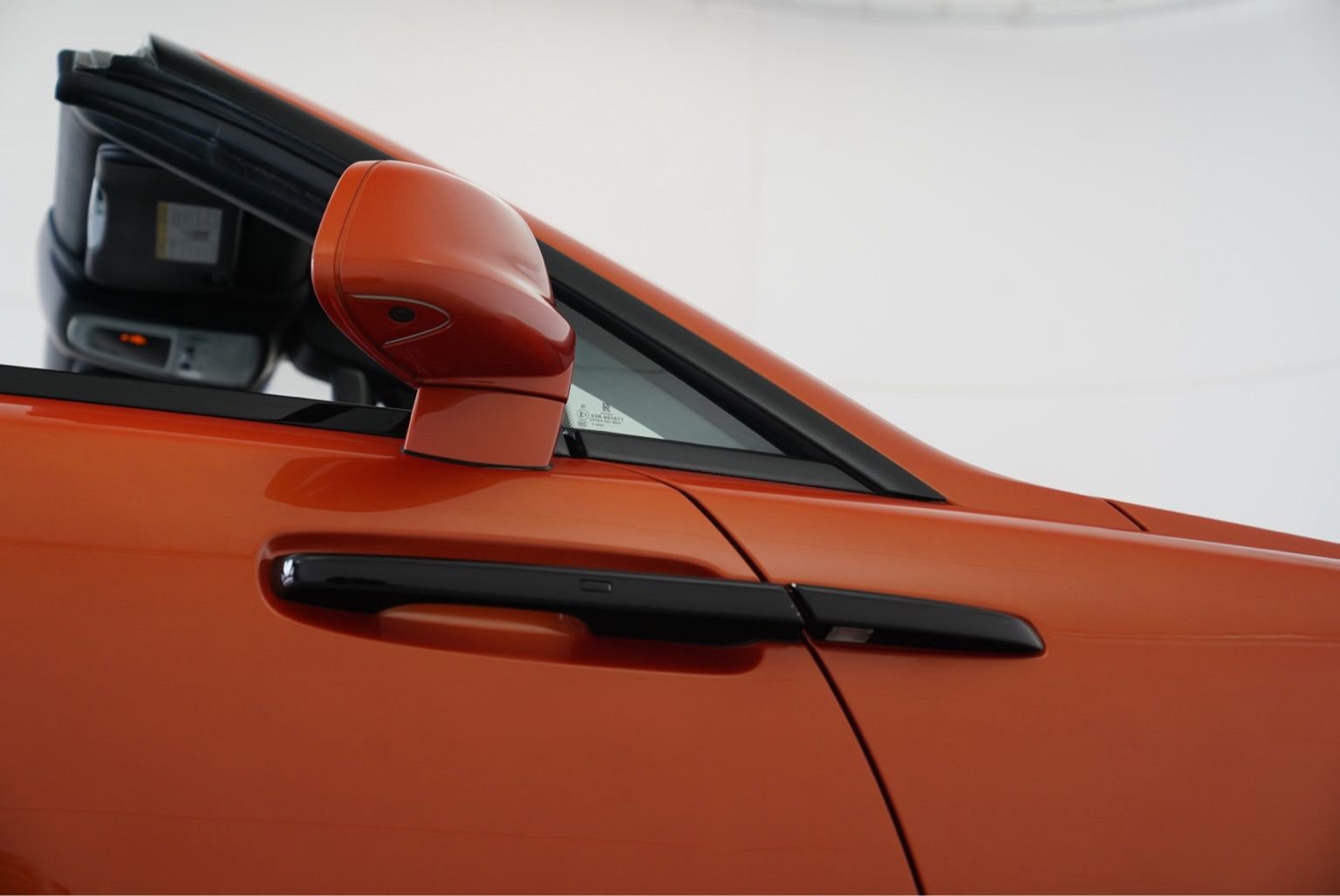 Used 2020 Rolls-Royce Dawn image 82