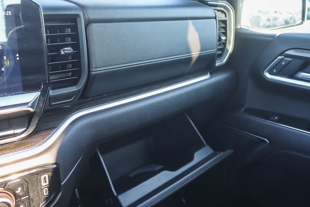 Used 2022 Chevrolet Silverado 1500 LT image 52