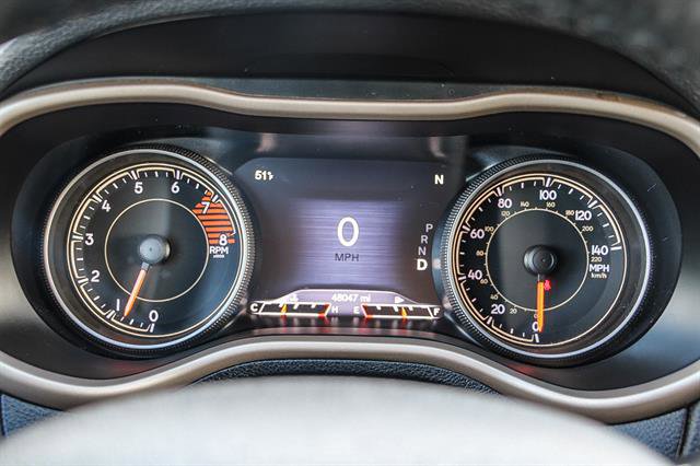 Used 2017 Jeep Cherokee Limited w/ Luxury Group image 22