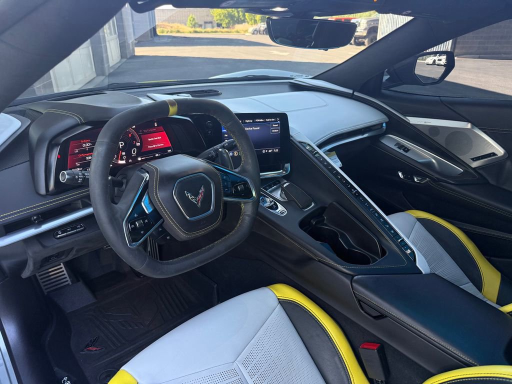Used 2022 Chevrolet Corvette Stingray Premium Cpe RWD image 19