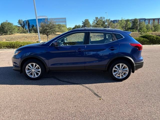 Used 2018 Nissan Rogue Sport SV w/ SV Technology Package AWD/4WD image 4