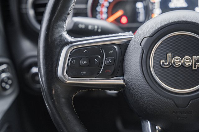 Used 2018 Jeep Wrangler Unlimited Sahara w/ Dual Top Group image 32