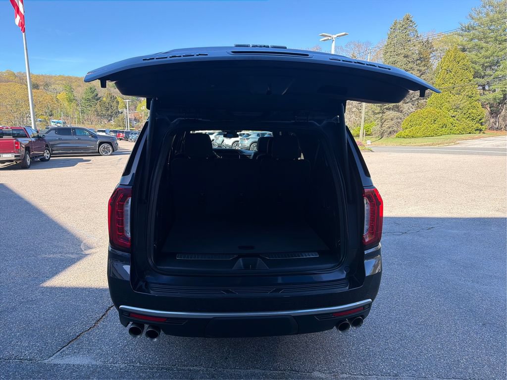 Certified 2023 GMC Yukon XL Denali AWD/4WD image 13