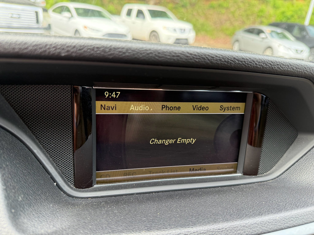 Used 2010 Mercedes-Benz E 350 Luxury image 16