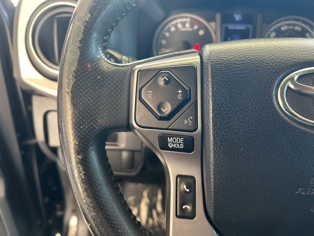 Used 2017 Toyota Tacoma SR5 w/ Tow Package image 46