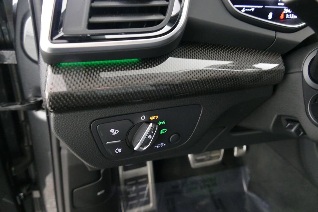 Used 2025 Audi SQ5 Premium Plus image 21