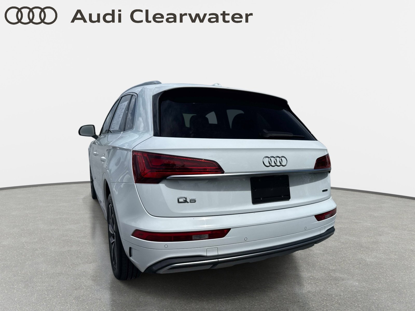 Used 2021 Audi Q5 Premium Plus w/ Premium Plus Package image 9