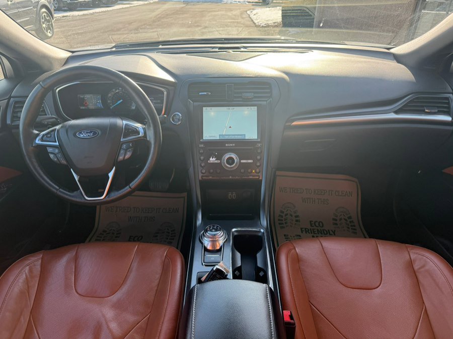 Used 2020 Ford Fusion Titanium image 25