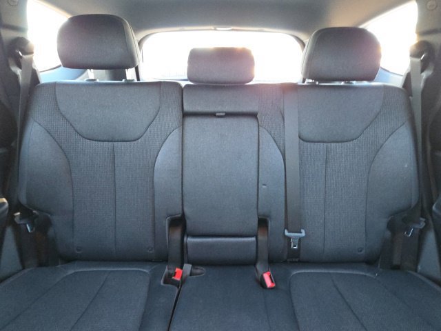 Used 2021 Hyundai Santa Fe SEL FWD image 10