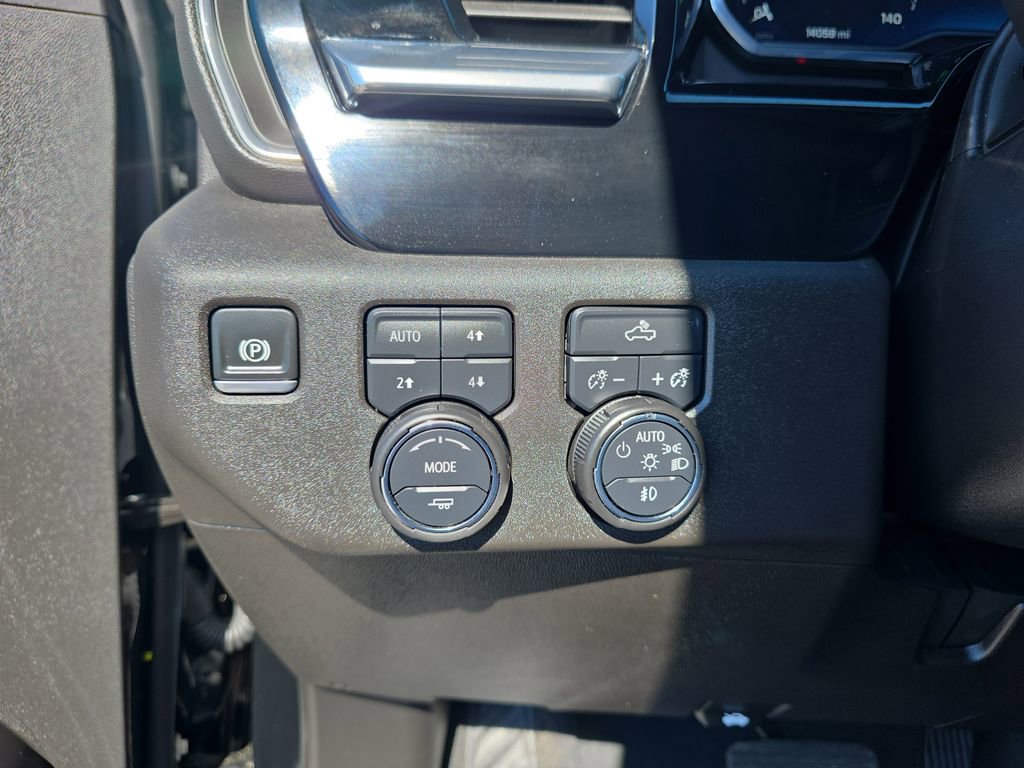 Used 2025 Chevrolet Silverado 1500 RST image 20