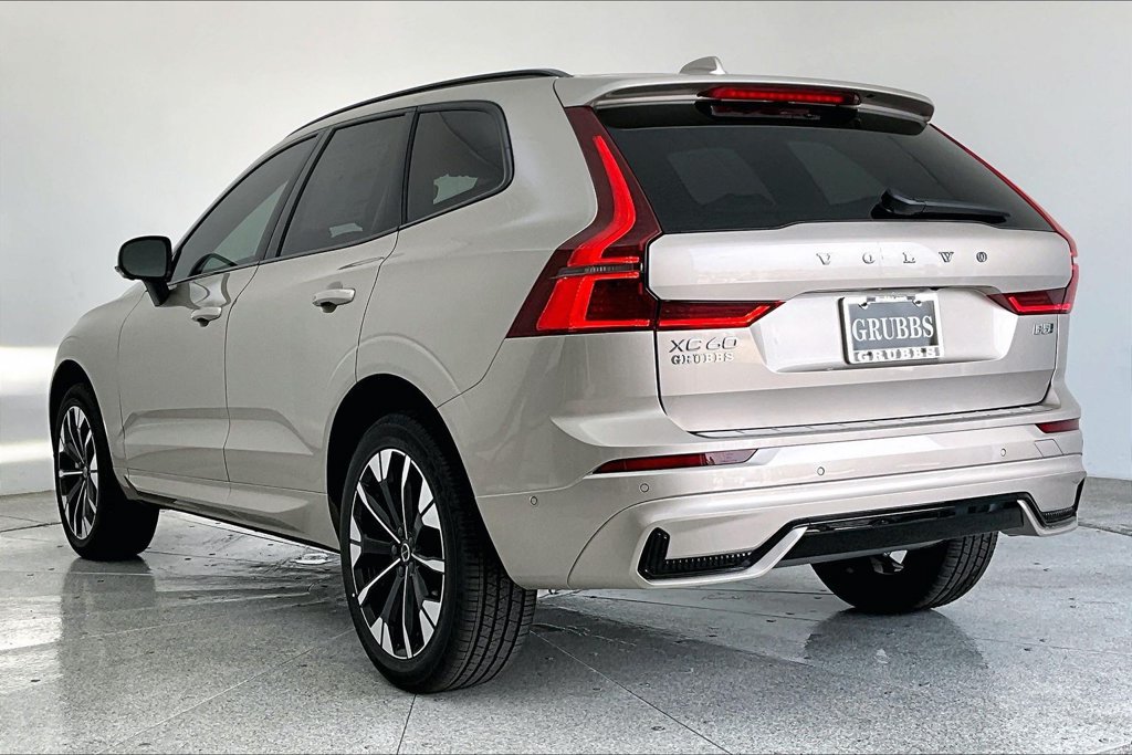 New 2026 Volvo XC60 B5 Plus w/ Protection Package Premier AWD/4WD image 3