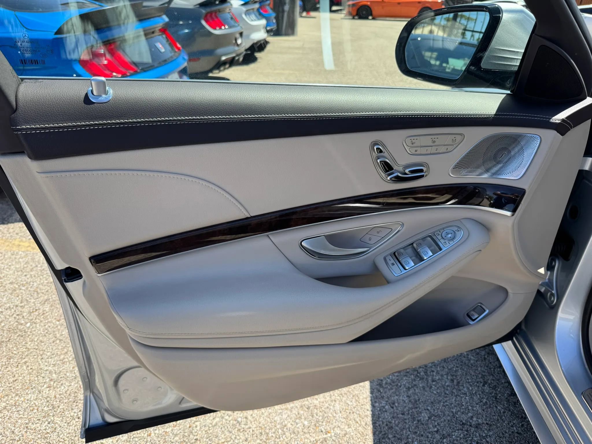 Used 2019 Mercedes-Benz S 450 Sedan image 17