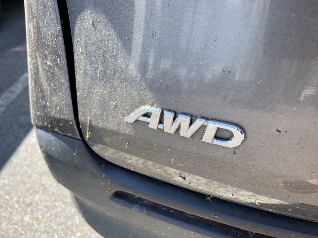 Used 2021 Toyota Sienna LE w/ LE Plus Package image 7