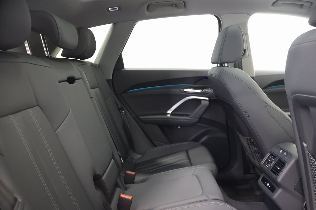 Used 2025 Audi Q5 Premium w/ Convenience Package AWD/4WD image 24